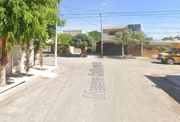 Casa en  Calle Bahía De Las Ballenas, Villa California, Torreón, Coahuila De Zaragoza, México