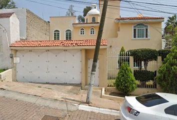 Casa en  Farallón 5384, Cerro Del Tesoro, Loma Bonita Ejidal, Zapopan, Jalisco, México