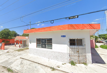 Casa en  C. 32 327, San Luis, 97205 Mérida, Yucatán, México