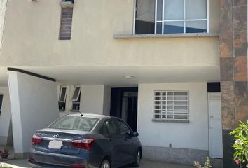 Casa en fraccionamiento en  Avenida Cañada Diamante, León, Guanajuato, México