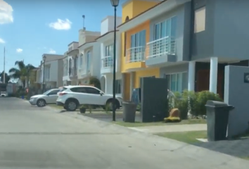 Casa en condominio en  Avenida Nueva Galicia 265, Nueva Galicia, La Tijera, Jalisco, México