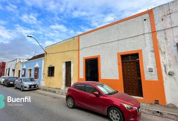 Casa en  Calle 12 & Calle 45-b, Barrio De Guadalupe, San Francisco De Campeche, Campeche, México