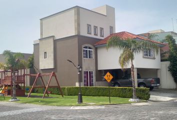 Casa en fraccionamiento en  Lirios Ote. 602, Casa Blanca, San Jerónimo Chicahualco, Estado De México, México