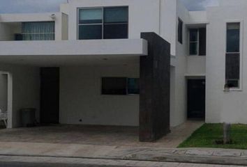 Casa en  Altabrisa, Colonia Altabrisa, Mérida, Yucatán, México