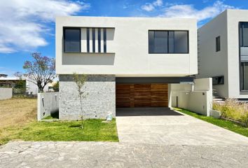 Casa en  Río Madera Poniente, Fraccionamiento Arauca Ii, Zapopan, Jalisco, 45160, Mex