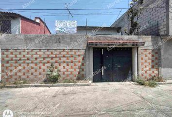 Casa en  Tercera Privada De Vicente Guerrero, Las Granjas, Jiutepec, Morelos, México