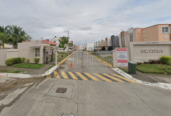 Casa en  Avenida Paseos Del Campestre 20, Paseos Del Campestre, Veracruz, México