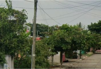 Casa en  Capilla San Antonio, San Antonio Abad, Soconusco, Veracruz, México