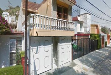 Casa en  Cayena 443, Valle Dorado, 54020 Tlalnepantla, Méx., México