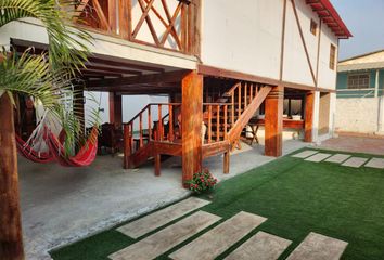 Casa en  4fp6+5v9, Crucita, Ecuador