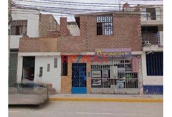 Casa en  Av. Sáenz Peña 2316, Urb Latina, José Leonardo Ortiz, Perú