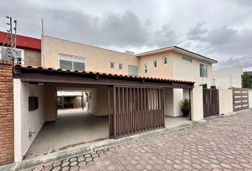 Casa en condominio en  Llano Grande, Metepec