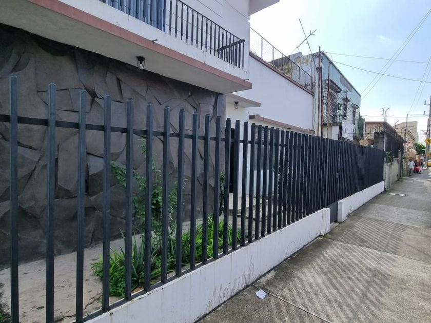 Casa en venta Clemente Ballén, Guayaquil, Ecuador