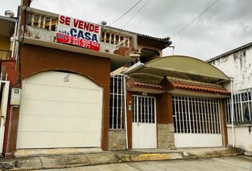 Casa en  Azogues, Ecuador