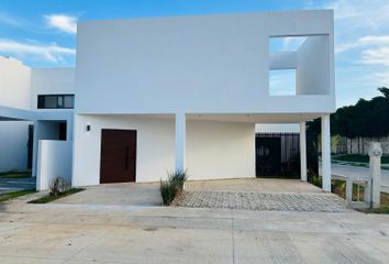 Casa en condominio en  Cholul, Yucatán, México
