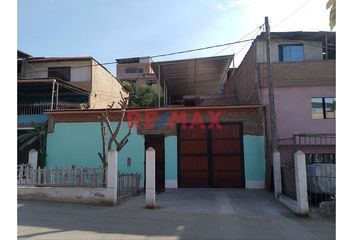 Casa en  6hc, San Francisco De Tablada De Lurin Zona Antigua, Villa María Del Triunfo, Lima, Perú