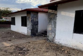 Casa en fraccionamiento en  Uxmal 83, Fraccionamiento Lomas De Cocoyoc, Morelos, México