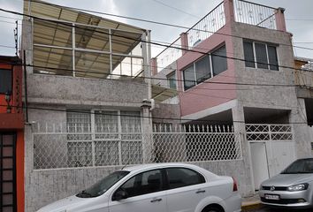 Casa en  Primera Calle Recife 44, Mz 012, Las Americas, Naucalpan De Juárez, Estado De México, México