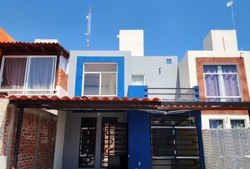 Casa en  Fraccionamiento Villa San Ángel, Boulevard Paseo Solidaridad, Rancho Grande, Irapuato, Guanajuato, México