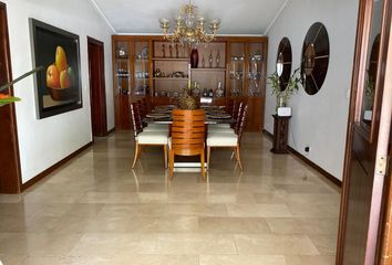 Casa en  Calle 13 105 12, Urbanización Ciudad Jardín, Comuna 22, Cali, Valle Del Cauca, Col