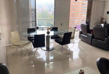 Apartamento en Poblado, Medellín