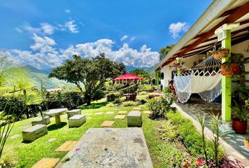 Villa-Quinta en  Angelópolis, Antioquia