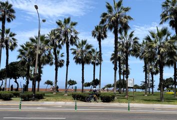 Departamento en  Malecón Cisneros 238, Lima, Perú