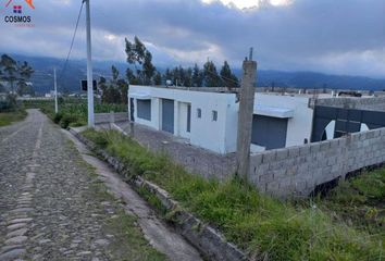 Casa en  Otavalo, Ecuador