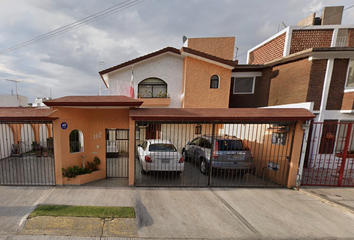 Casa en  Vía Láctea 112, Mz 016, Jardines De Satelite, 53129 Naucalpan De Juárez, Méx., México