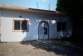 Casa en  La Huacana, Michoacán