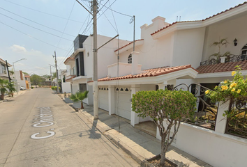 Casa en  Calle Chichonal, Rincón Del Humaya, Culiacán, Sinaloa, México