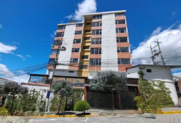 Departamento en  Manuel Valdivieso & Av. Occidental, Quito, Ecuador