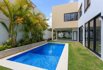 Casa en  Playa Magna, Playa Del Carmen, Quintana Roo, México