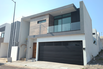 Casa en  Puerta De Alcalá, Alvarado, Veracruz, México