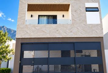 Casa en  Avenida De La Reserva, García, Nuevo León, 66035, México