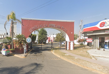 Casa en  Hacienda Santa Fe, Tlajomulco De Zúñiga