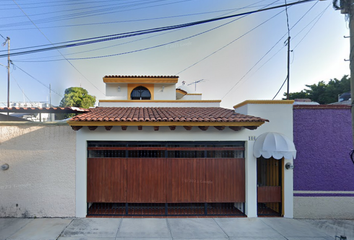 Casa en  Cisnes, Colinas De Santa Barbara, Santa Bárbara, Colima, Col., México