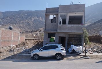 Casa en  Pachacamac, Lima