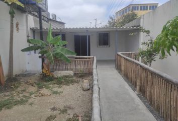 Casa en  Ciudadela Las Orquideas, 2° Peatonal 11 A No, Guayaquil, Ecuador