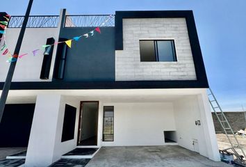 Casa en fraccionamiento en  San Juan Tlautla, Cholula De Rivadavia, Puebla, México