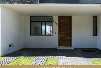 Casa en fraccionamiento en  Carrara Living, Avenida Paseo De La Cantera, Nuevo México, Jalisco, México