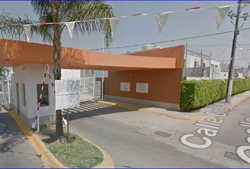 Casa en fraccionamiento en  El Paso, Praderas De San Antonio, Nuevo México, Jal., México
