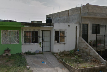 Casa en  Calle Barranquilla, Vista Hermosa, 48290 Puerto Vallarta, Jal., México