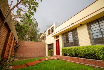 Casa en  El Rosario 433, Chaclacayo, Perú