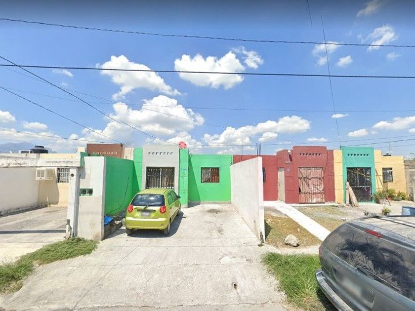 venta Casa en Barrio Antiguo Cd. Solidaridad, Monterrey (AZ71690)