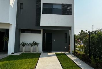 Casa en  Cumbres Residencial Ii, Carretera San José Novillero, Boca Del Río, Veracruz, México