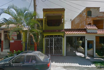 Casa en  De Los Tamarindos 27, Del Sol, Iii, 28219 Manzanillo, Col., México
