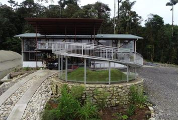 Hacienda-Quinta en  Mera
