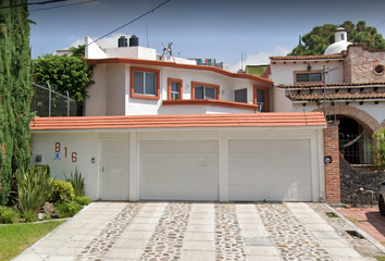 Casa en  Calle Nogal 816, Arboledas, 76140 Santiago De Querétaro, Qro., México