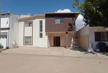 Casa en fraccionamiento en  Country Raquet Club, Ciudad Juárez, Chihuahua, México